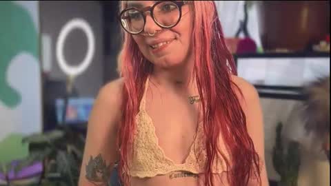 Snapshot of karterspice chatting on 10.30.25 Karter online show from 10.30.25