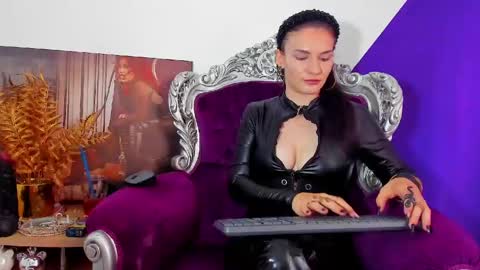 Miss K. online show from 05.26.26