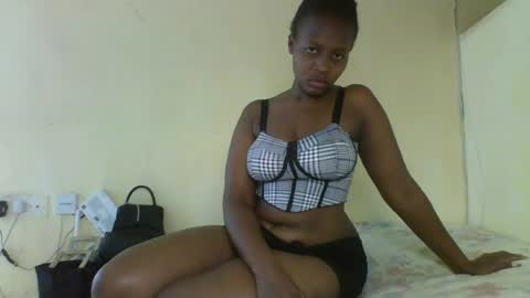 Snapshot of kashy_ chatting on 06.30.26 kashy_ online show from 06.30.26