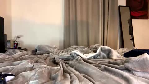 Snapshot of kasperroan chatting on 11.09.25 Kasper Roan online show from 11.09.25