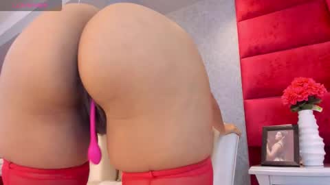 Kasandra Hall online show from 09.18.25