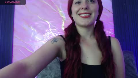 Snapshot of kat_desire chatting on 05.07.26 Kat online show from 05.07.26