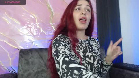 Snapshot of kat_desire chatting on 05.23.26 Kat online show from 05.23.26