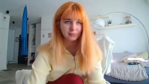 Snapshot of kat_here chatting on 10.20.25 Katya online show from 10.20.25