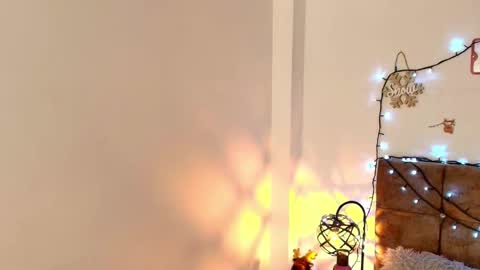 kat paradisse online show from 12.22.25