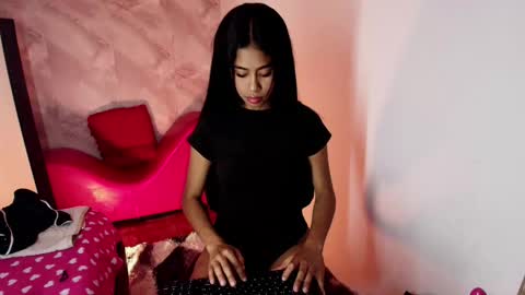 Snapshot of kataleyaalenan chatting on 10.16.25 kataleyaalenan online show from 10.16.25