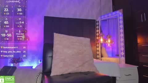 Snapshot of kataliina_18 chatting on 01.04.25 Kat online show from 01.04.25