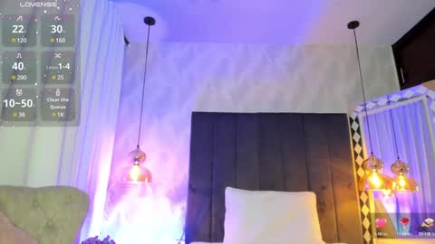 Snapshot of kataliina_18 chatting on 01.09.25 Kat online show from 01.09.25