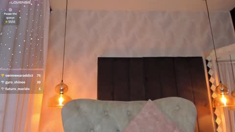 Snapshot of kataliina_18 chatting on 01.14.25 Kat online show from 01.14.25