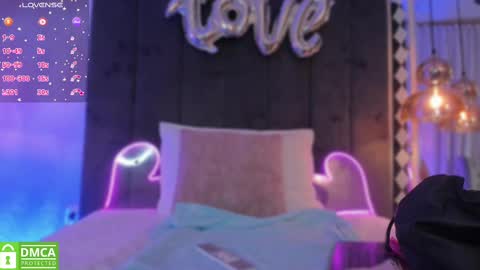 Snapshot of kataliina_18 chatting on 02.27.25 Kat online show from 02.27.25