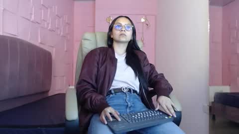 Katalina online show from 03.28.26