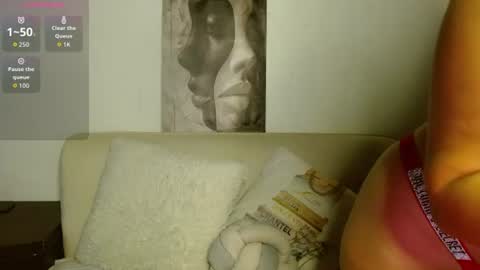 Snapshot of katalina_sexygirl chatting on 08.05.26 Katalina online show from 08.05.26