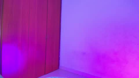 katalinaaswad online show from 12.02.25