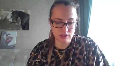 katarios online show from 11.04.25