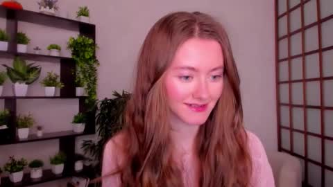 Snapshot of kate_cuddle chatting on 10.21.25 Kate online show from 10.21.25