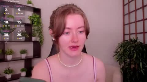 Snapshot of kate_cuddle chatting on 07.15.26 Kate online show from 07.15.26