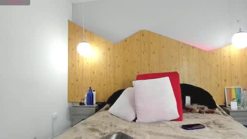 Kate Evans online show from 02.19.25