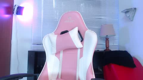 Kate  online show from 01.17.25