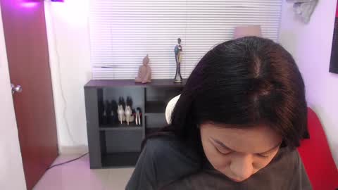 Kate  online show from 01.19.25