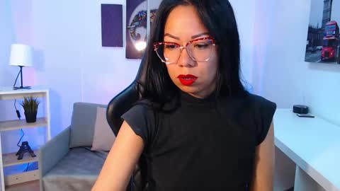 Kate  online show from 10.16.25