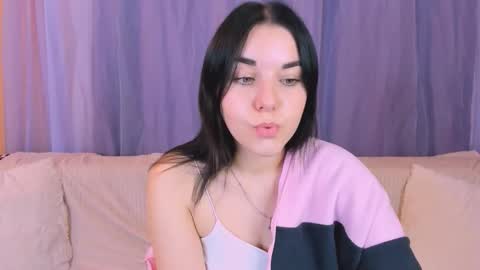 KATE online show from 11.23.25