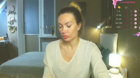 Snapshot of kate_space chatting on 11.14.25 Therapist online show from 11.14.25