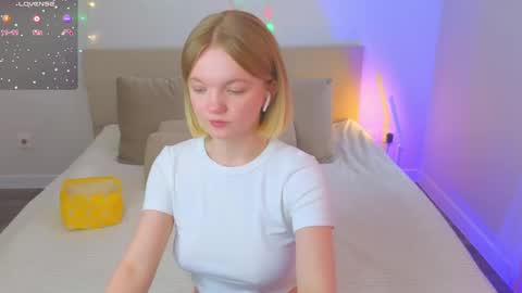 katebunnys online show from 03.21.26