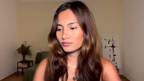 Kate Dami online show from 12.03.24