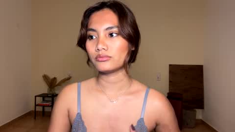 Kate Dami online show from 03.08.25