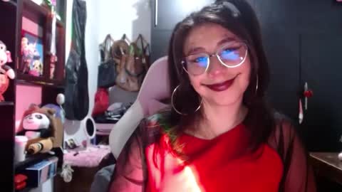 Snapshot of kateeen18 chatting on 11.02.25 Kateeen18 online show from 11.02.25