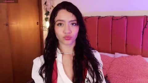 Kate  online show from 11.11.25