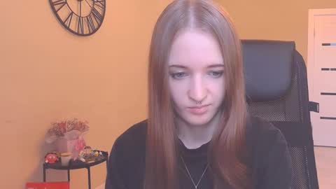 katekayer online show from 09.28.25