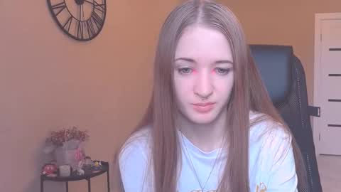 katekayer online show from 10.07.25