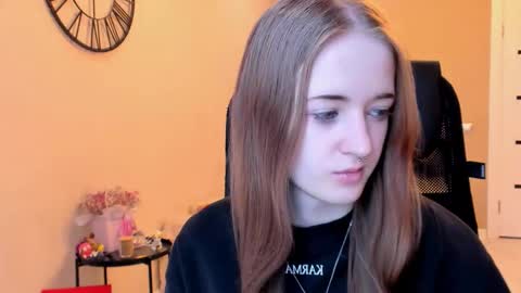 katekayer online show from 11.05.25