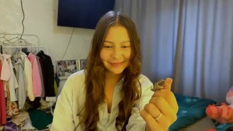Snapshot of katelynnsanghez chatting on 06.03.26 Eshly online show from 06.03.26
