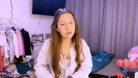Snapshot of katelynnsanghez chatting on 06.03.26 Eshly online show from 06.03.26