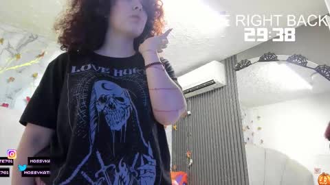 Snapshot of katemoss70 chatting on 10.26.25 Im Katherine but call me Kate online show from 10.26.25