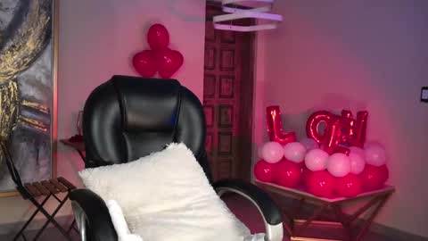 Snapshot of kateowens chatting on 02.14.25 Kate Owens online show from 02.14.25