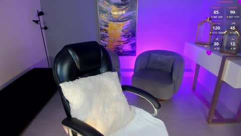 Snapshot of kateowens chatting on 03.06.25 Kate Owens online show from 03.06.25