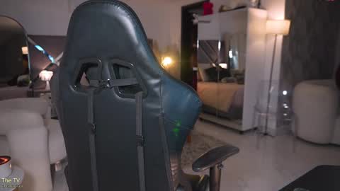 Snapshot of kateowens chatting on 09.09.25 Kate Owens online show from 09.09.25