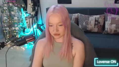 Lisa online show from 11.03.25