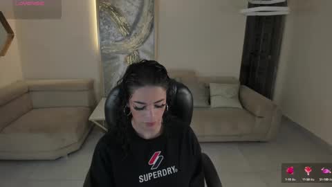 Snapshot of katesunder chatting on 02.18.25 K A T E online show from 02.18.25