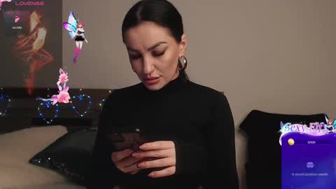 KateyRiva online show from 01.11.25
