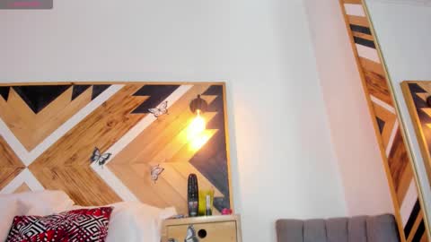 Snapshot of kathaleiya_ozz chatting on 10.18.25 Kathaleiya Ozz online show from 10.18.25