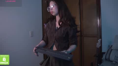 Katerine online show from 11.03.25