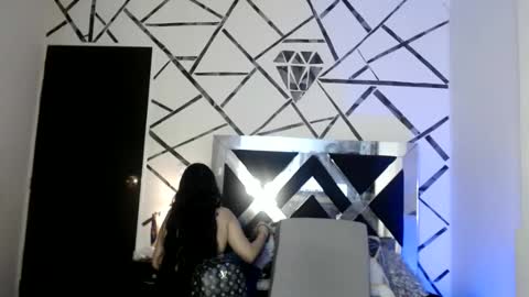 Snapshot of kathe_sant chatting on 01.28.25 KATHE SANT online show from 01.28.25