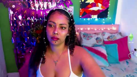 Snapshot of katherincastillo chatting on 11.07.25 katherin online show from 11.07.25