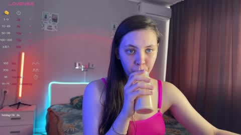 Snapshot of katherine__ross chatting on 05.26.26 katherine__ross online show from 05.26.26