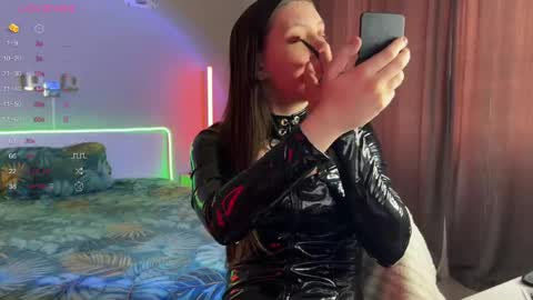 Snapshot of katherine__ross chatting on 06.01.26 katherine__ross online show from 06.01.26