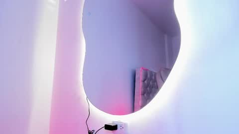 Snapshot of katherine__rosse chatting on 10.25.25 Katherine online show from 10.25.25